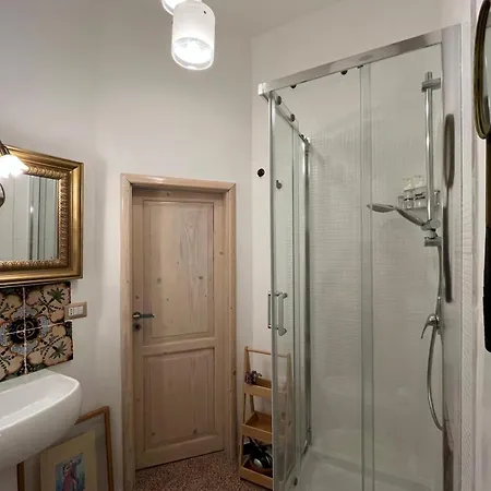 Casa Giagantini شيكلي